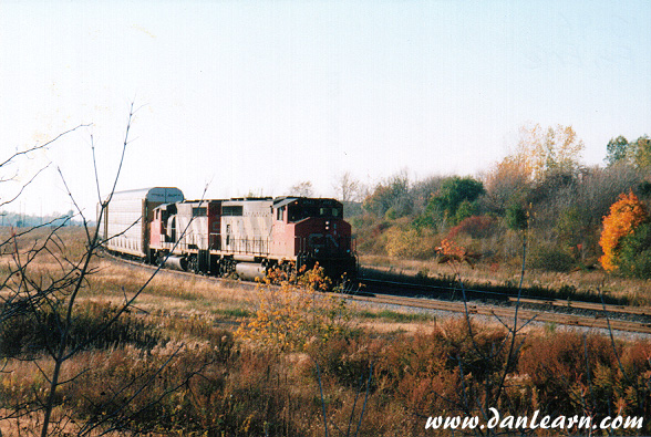 CN train in Fort Erie