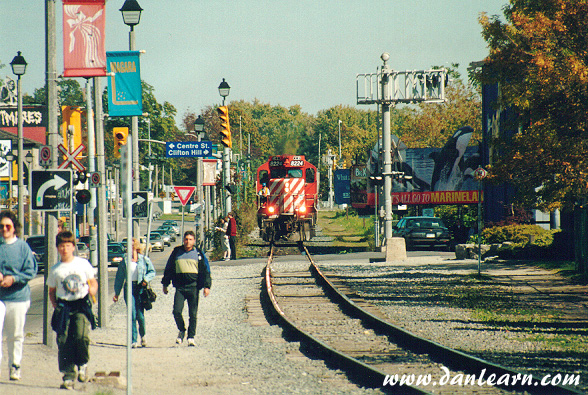 Train in Fallsview tourist area