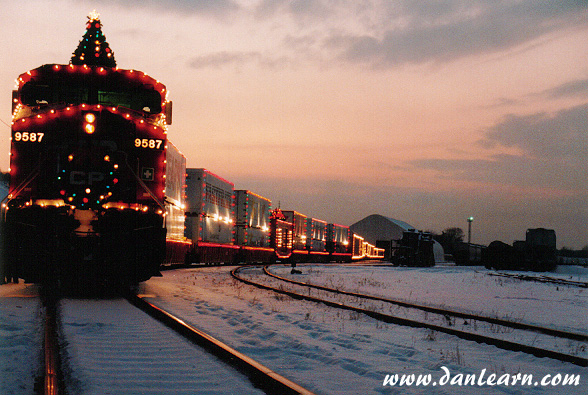 CPR Holiday train